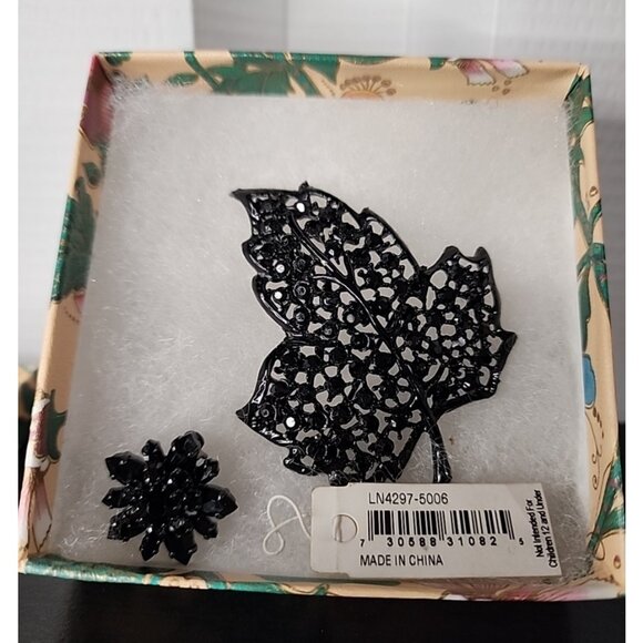 RALPH LAUREN vintage Black ONYX Leaf + flower enamel Brooch pin w Rhinestones - Picture 4 of 7